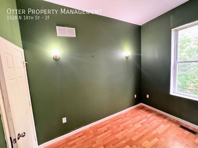 Building Photo - 1528 N 18th St