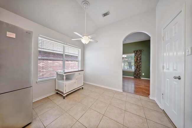 Building Photo - 6715 Rockwall Trail Dr