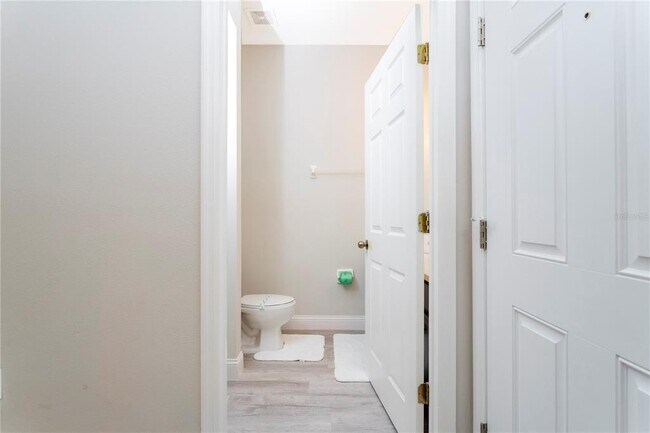 Building Photo - 8553 Crystal Cove Loop
