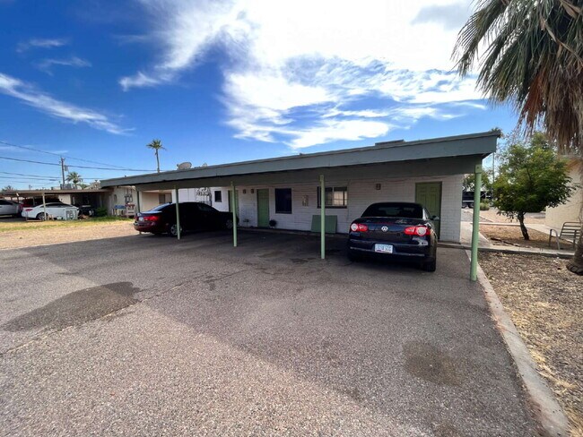 Building Photo - Coming Soon! One bedroom, one bathroom in ...