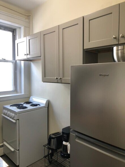 Building Photo - 1776 Commonwealth Ave