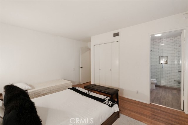 Building Photo - 1447 Kings Rd
