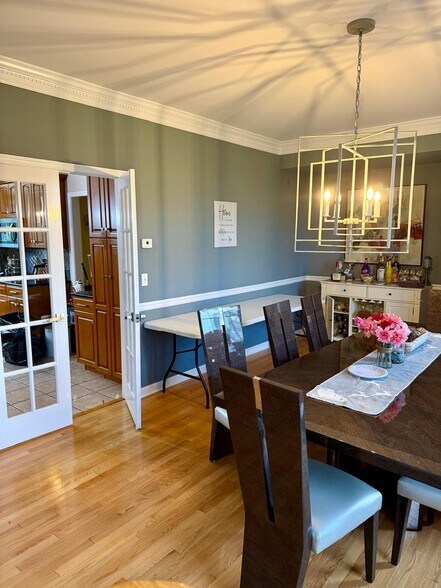 dinning room - 9 Cambridge Dr