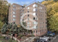 Building Photo - 1205 SW Cardinell Dr