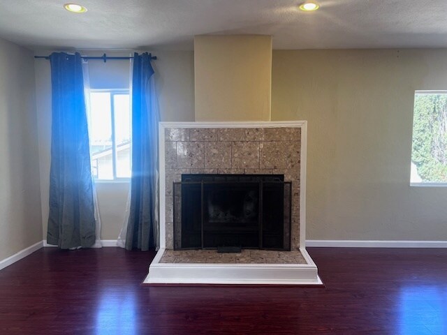 Building Photo - 8109 Ney Ave