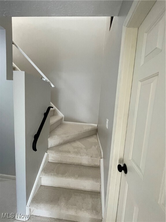 Building Photo - 22257 River Walk Rd