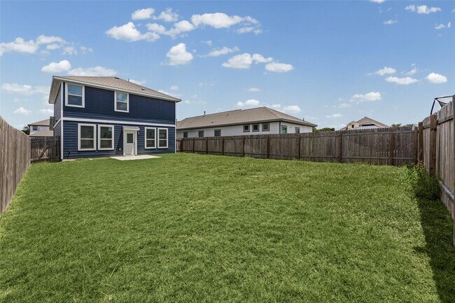 Building Photo - 6915 Tiznow Ln