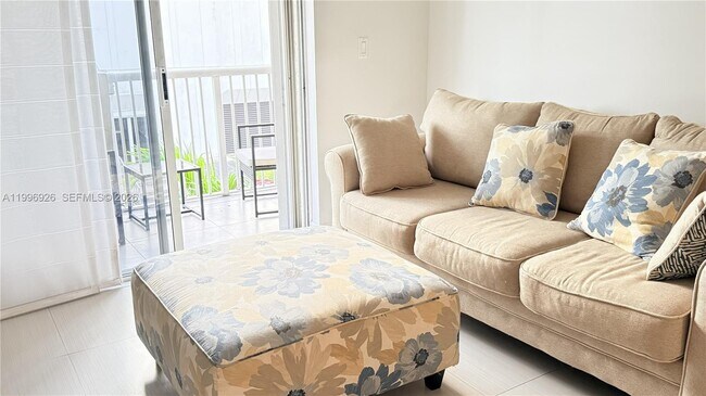 Building Photo - 6801 Harding Ave