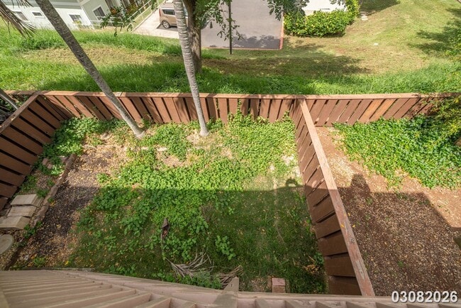 Building Photo - 3 bd, 1.5 ba townhome in Palehua Hale Community in Makakilo