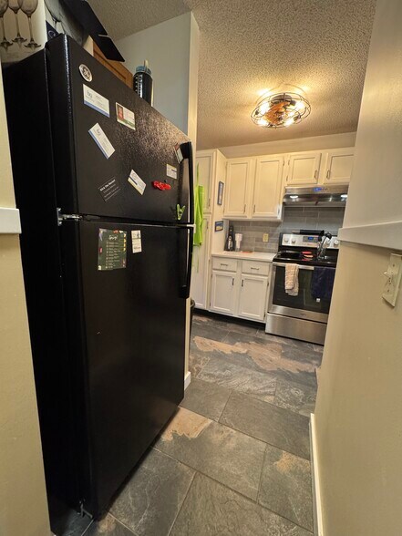 Building Photo - 74 Dunvegan Woods