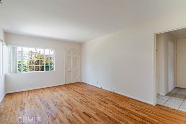 Building Photo - 5618 Riverton Ave