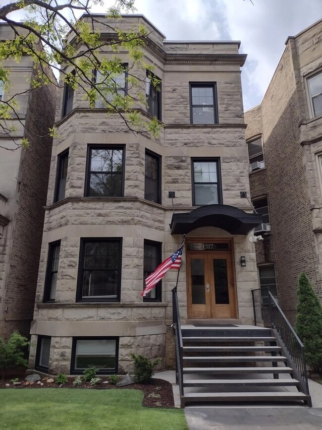 Primary Photo - 1317 W Eddy St