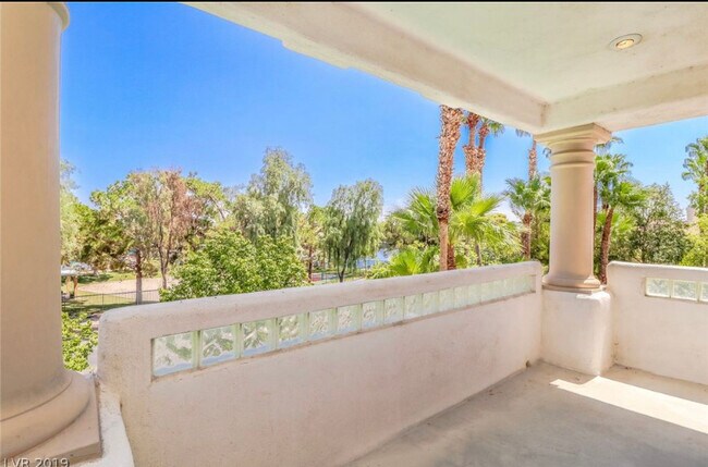 Building Photo - 2460 Monarch Bay Dr