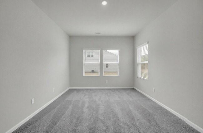 Building Photo - 246 Arnette Dr