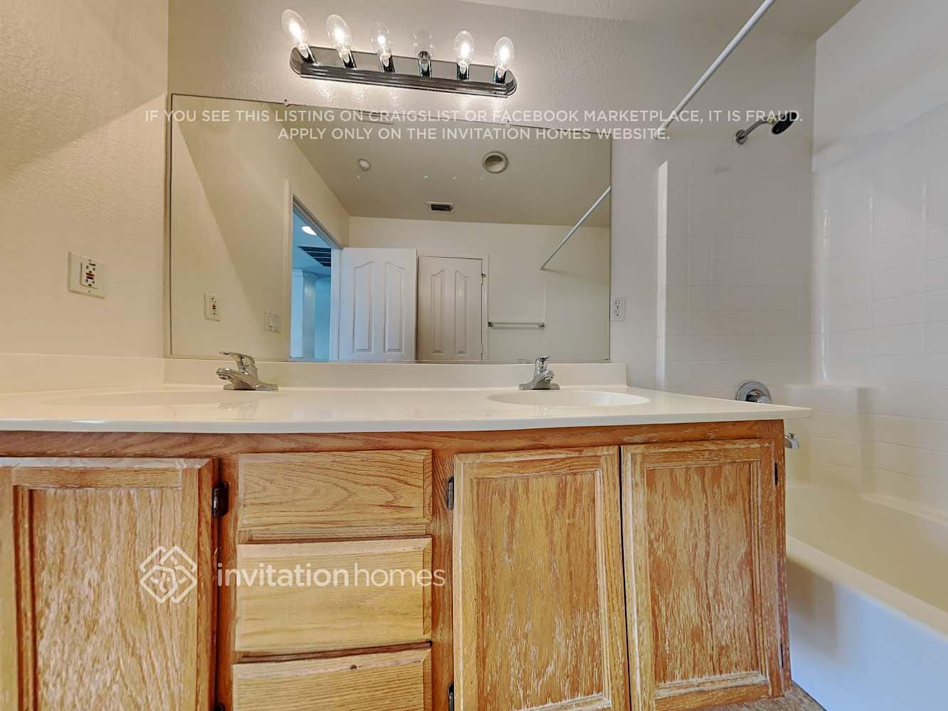 Building Photo - 3521 Tidewater Pl