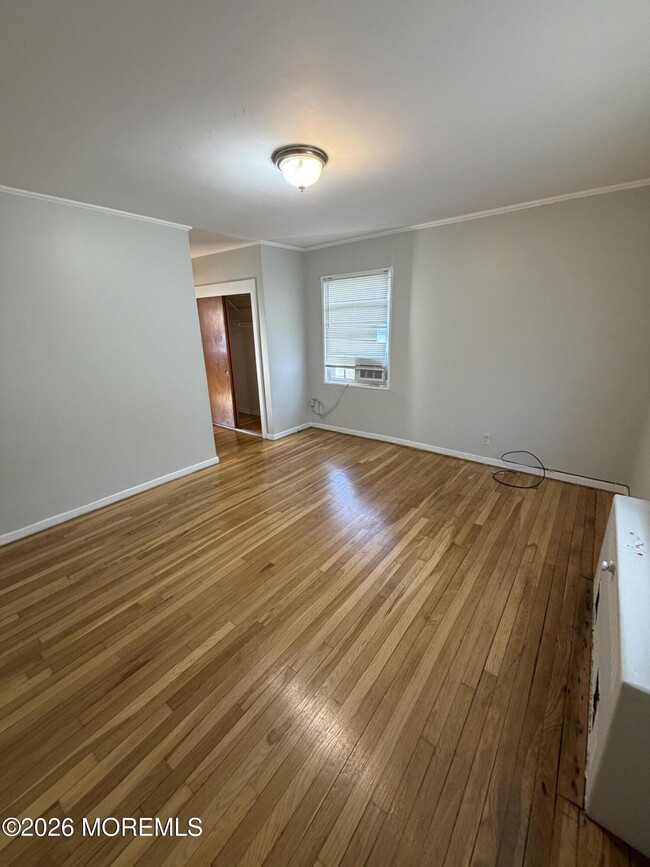 Building Photo - 28B Garfield Park