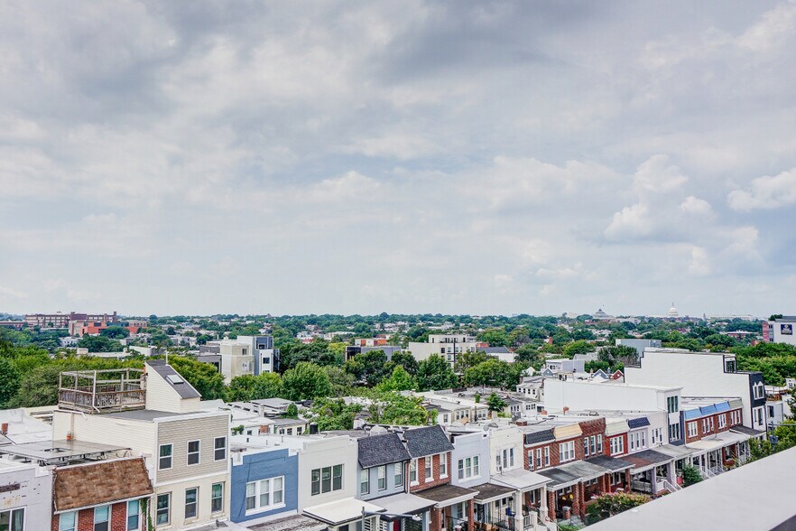 Amazing Roof Deck with Private Views for MILES! - 800 21st St NE