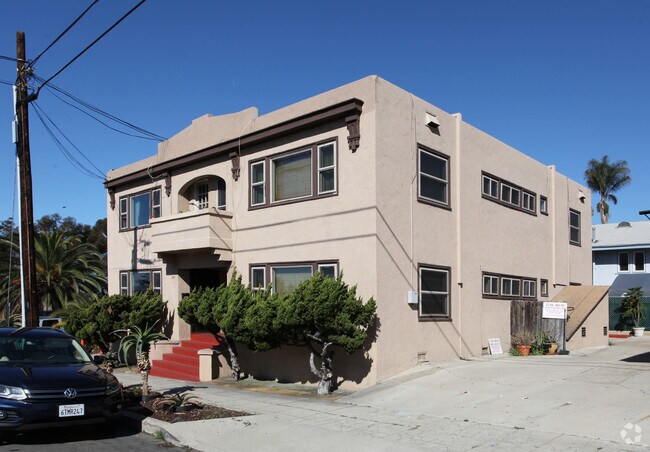 Primary Photo - 230-248 W Grape St
