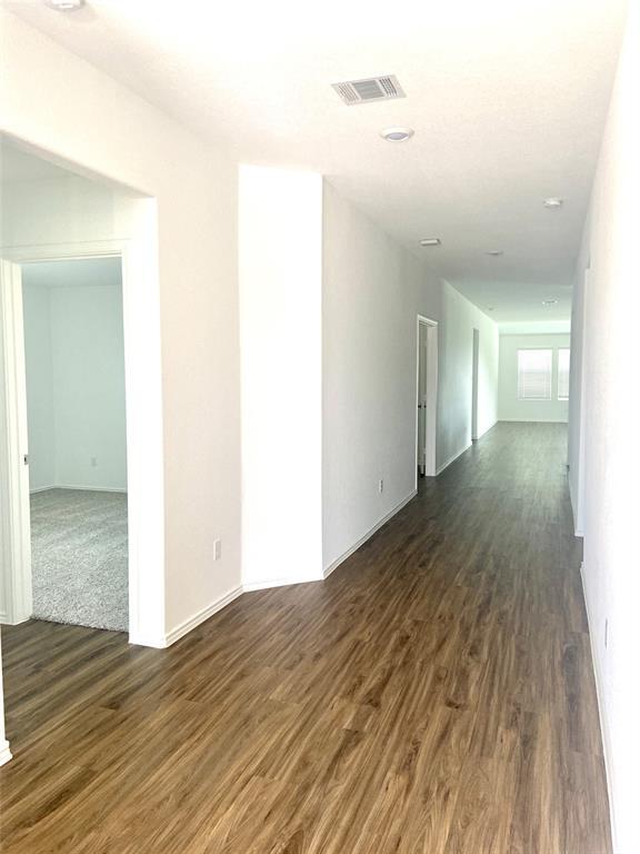 Building Photo - 301 Bluejack Wy