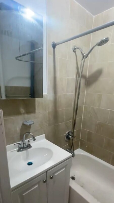 Building Photo - 1430 Flatbush Ave