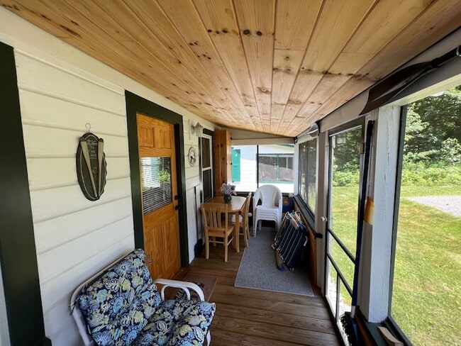 Building Photo - Lancaster Whitefiled