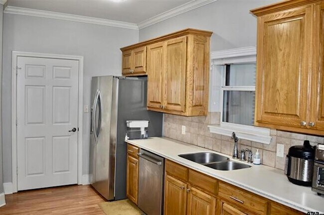 Building Photo - 5141 Avenham Ct