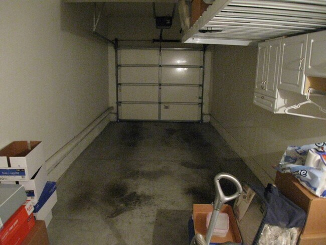 Building Photo - 16521 Stonehaven Ct