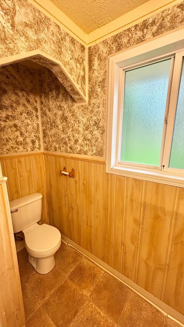 Building Photo - 1/2 Month Free - Charming Single-Level Home with Spacious Yard & Easy Portland Access