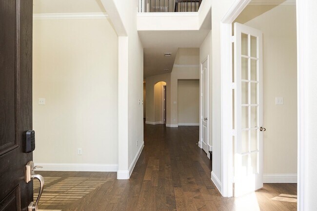 Building Photo - 5313 Basham Ln