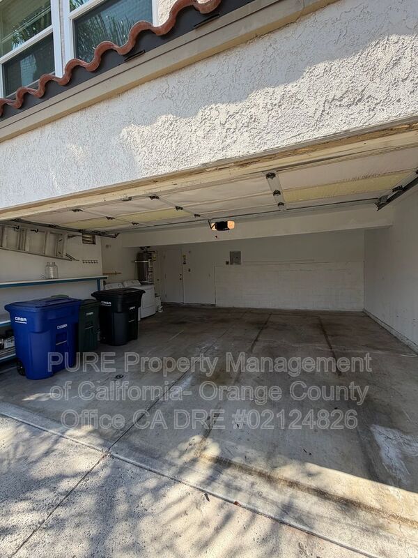 Building Photo - 25321 Vista Hermosa