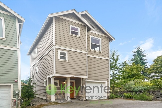 Primary Photo - Stunning 3 Bed, 3.5 Bath Seattle Home with...