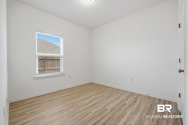 Building Photo - 13861 Antler Hl Rd