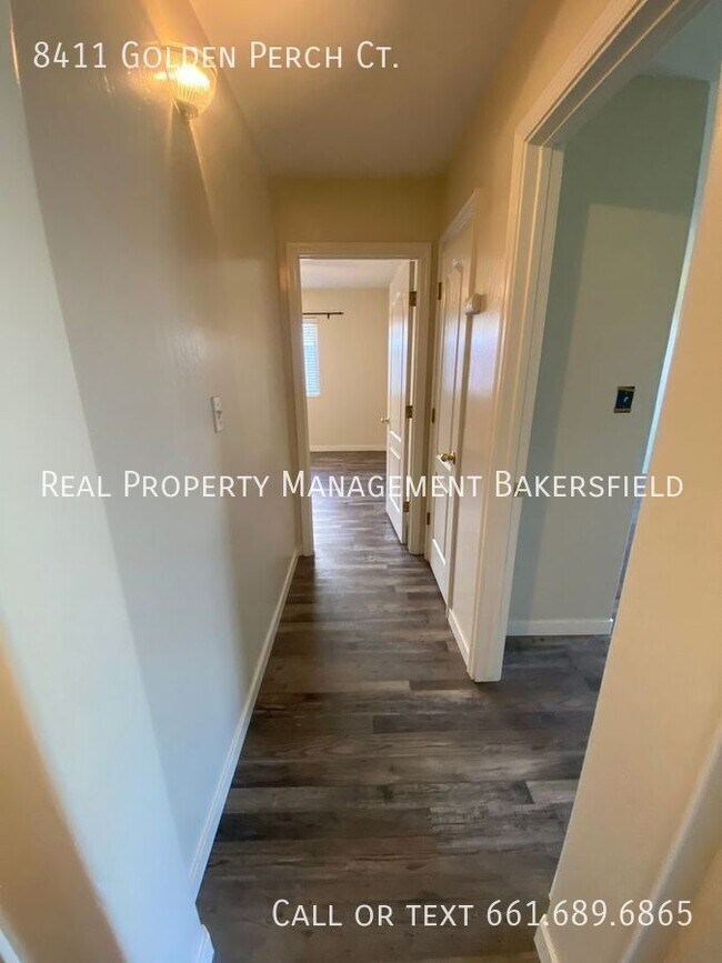 Building Photo - 8411 Golden Perch Ct