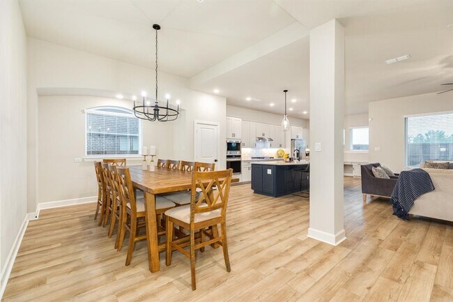 Building Photo - 9806 Starry Night Ln