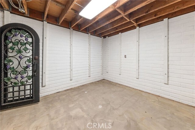 Building Photo - 540 Haverstock Rd