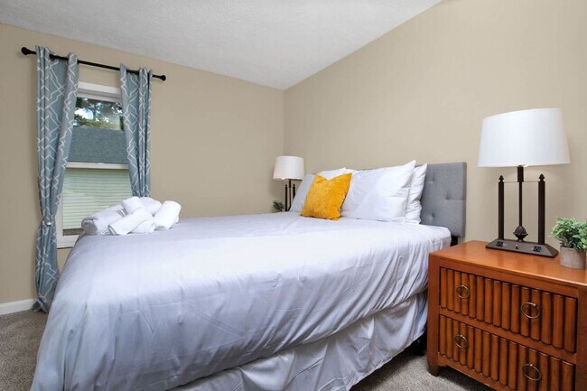 Building Photo - 530 Pearl St