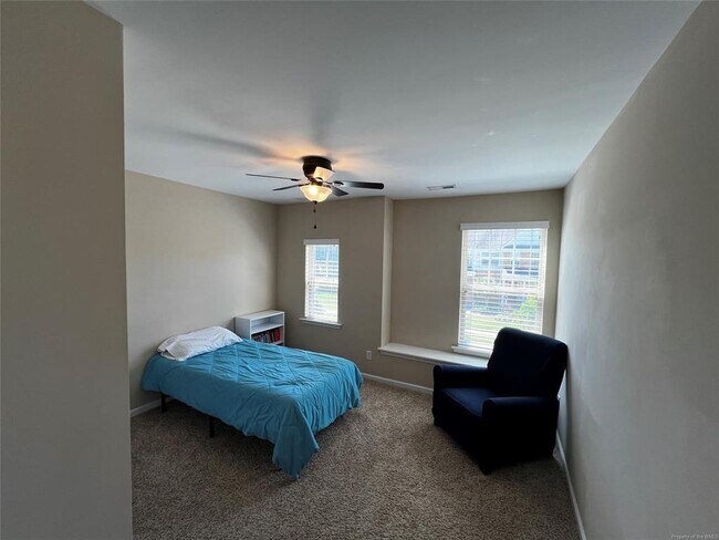 Building Photo - 3251 Leighton Blvd