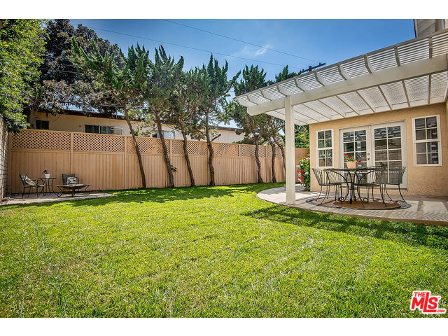 Building Photo - 7830 W 83rd St