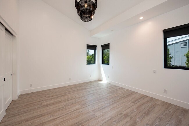 Building Photo - Exquisite Custom ADU in Santa Barbara – Pr...