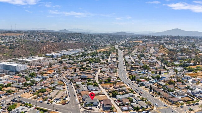 Building Photo - 243 San Jacinto Dr