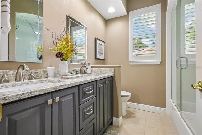 Building Photo - 3274 Oakmont Terrace