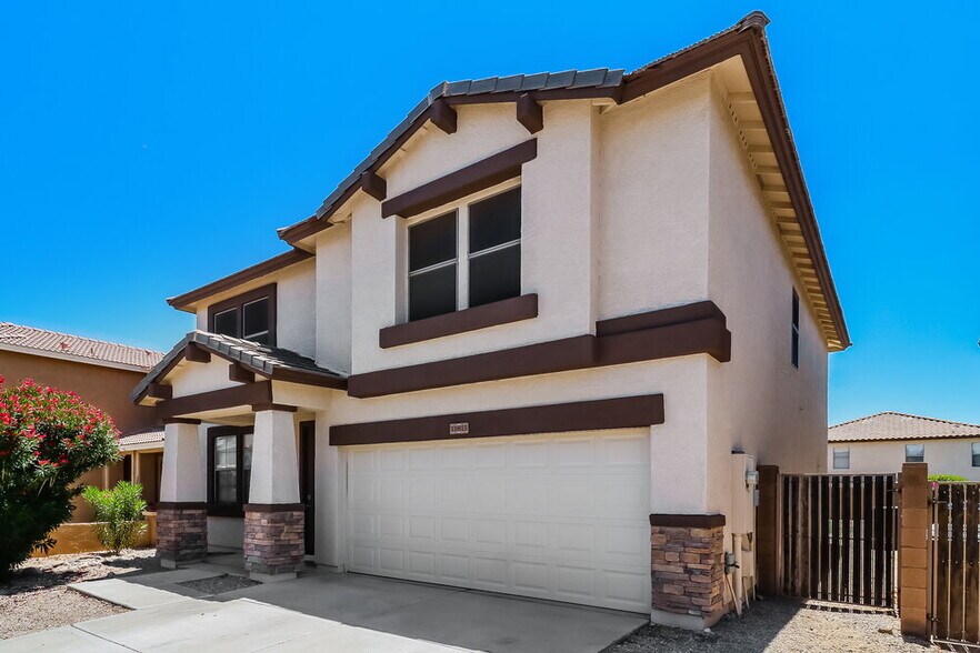 Building Photo - 11811 W Foothill Dr