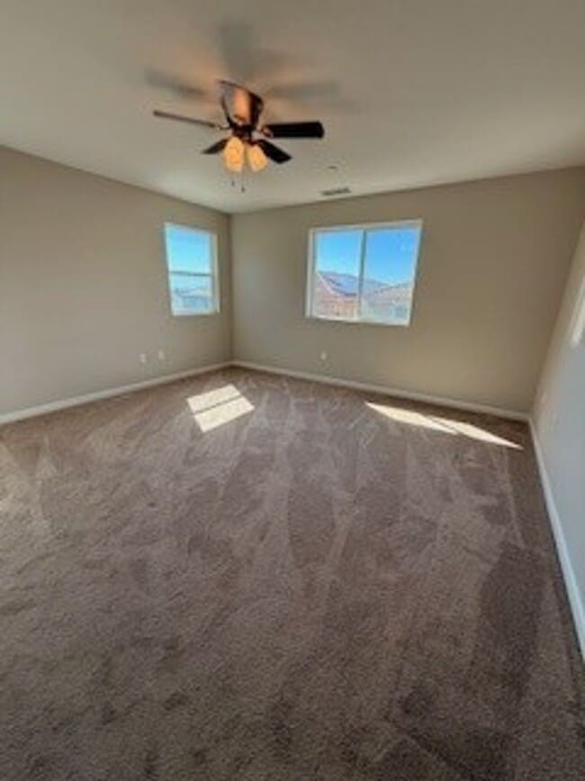 Building Photo - 2261 Hancock Dr