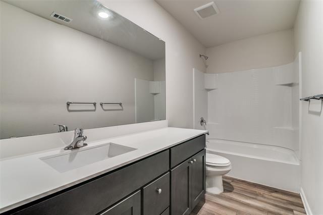 Building Photo - 614 Arlington Park Ct