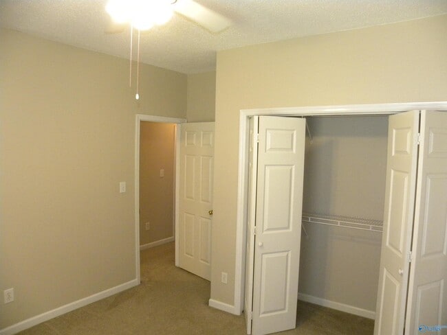 Building Photo - 224 Garden Brook Dr