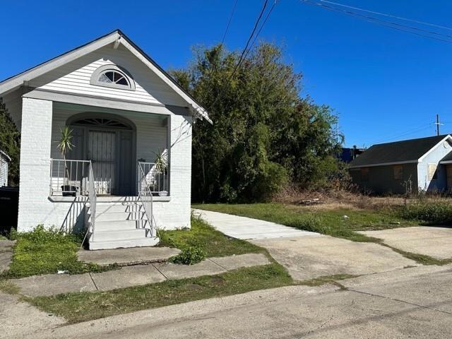 Building Photo - 8327 Oleander St