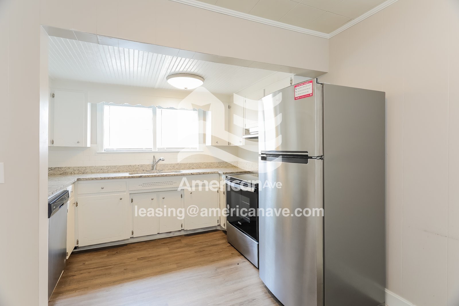 Building Photo - 118 Vines Ave