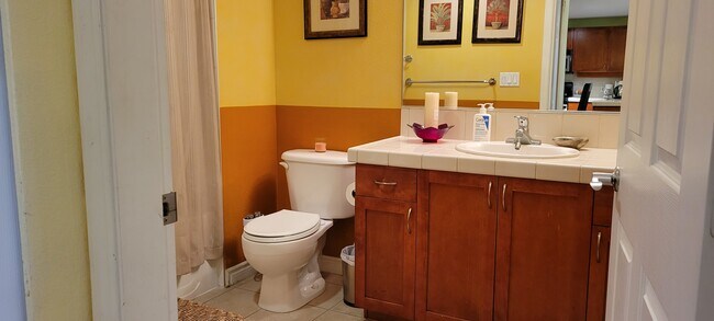 Bathroom - 1277 Kettner Blvd