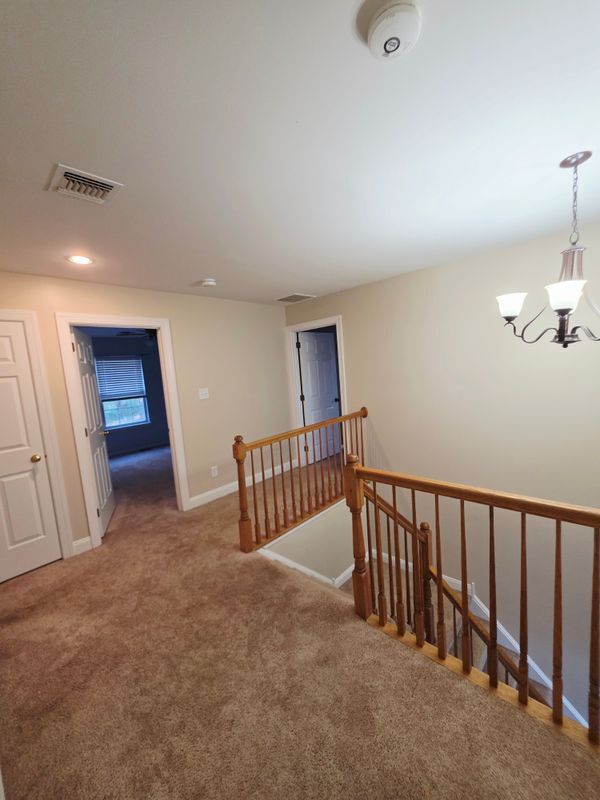 Building Photo - 12 Jared Ct