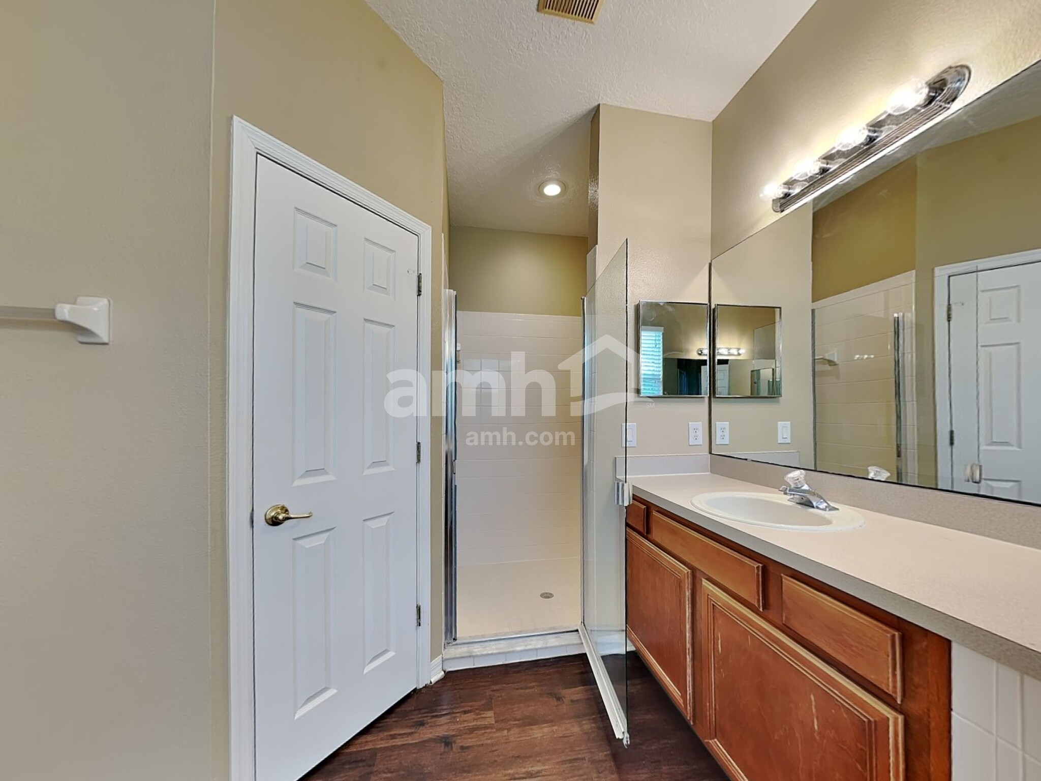 Building Photo - 9705 Bennington Chase Dr
